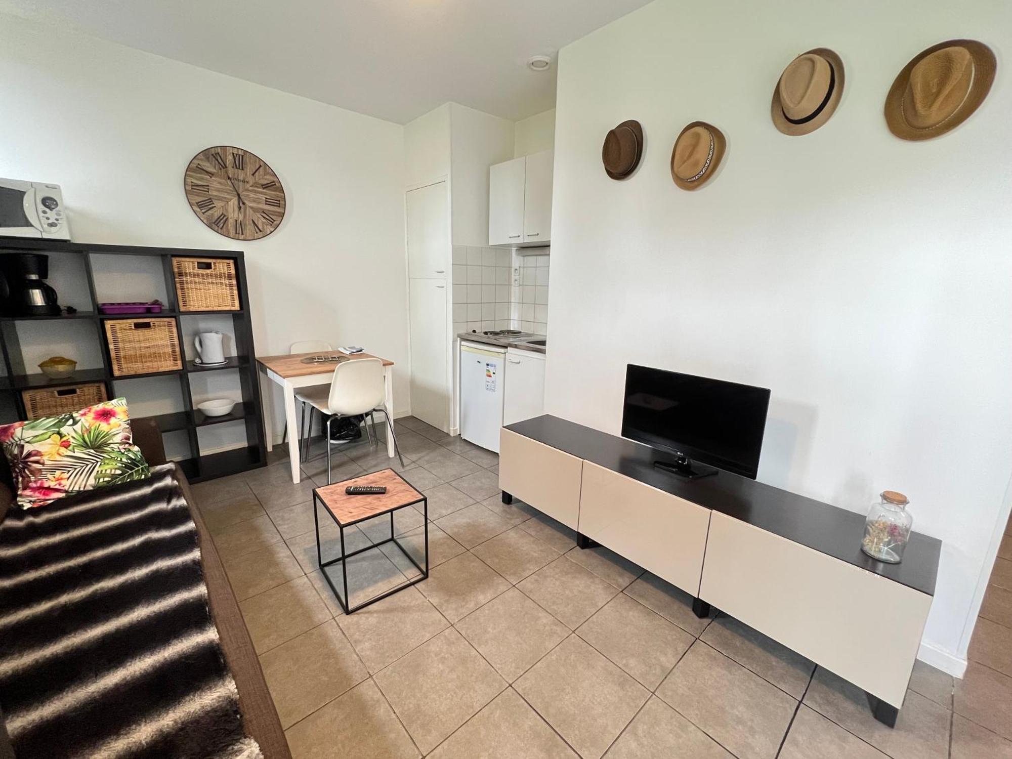 Apartamento La Paille Metz Luxembourg Parking Un-Sejour-A-Part Exterior foto