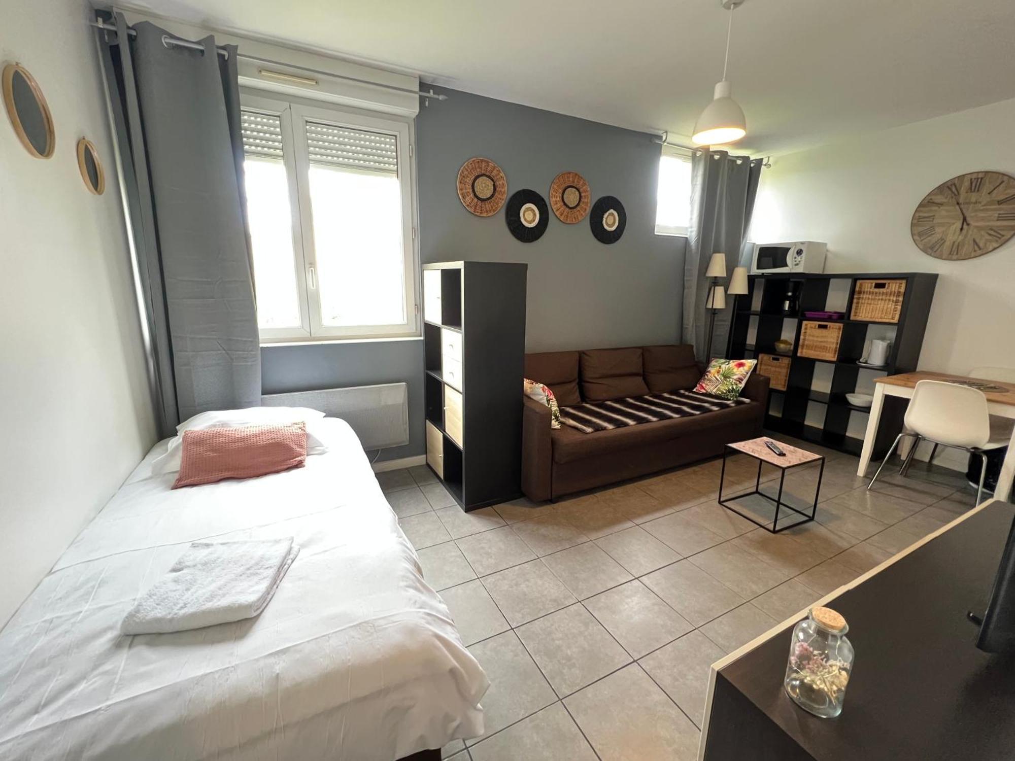 Apartamento La Paille Metz Luxembourg Parking Un-Sejour-A-Part Exterior foto